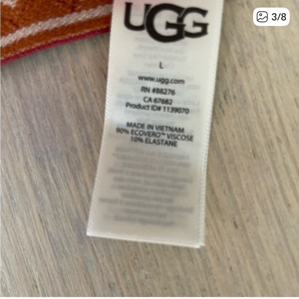 UGG workout set- Gwendolyn bralette & Paloma leggings, Color: Rubious Uggbraid - Picture 5 of 10